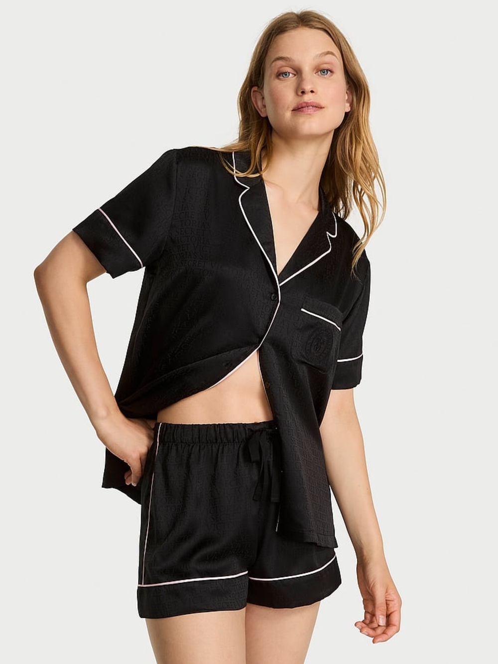 Victoria's Secret Black Short Sleeve Pajama Set with Pink Piping
